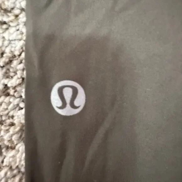 LULULEMON Women's Fast and Free Tight 31" Non-Reflective Size 8 In Dark Olive - Picture 3 of 11